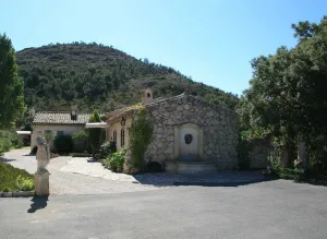 Image of House with garden view