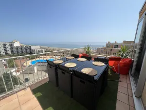 Image of T3 pour 6 pers, vue mer et montagne, terrasse, parking, proche plage, Le Barcarès - FR-1-81-550
