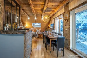 Image of Appartement spacieux à Orcières – Vue sur la montagne.