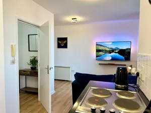 Image of Last Min! Private Smart Tv Kitchen Parking KingBed