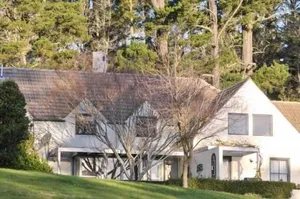 Image of Milton Park Villa 2 stylish & renovated in the historic Milton Park