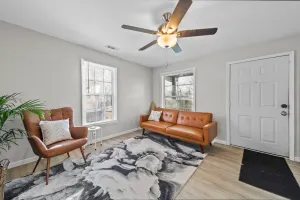 Image of Queen Loft .5 Mile Downtown - HS Internet 55 in TV