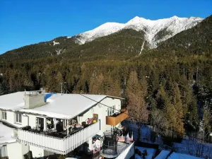 Image of Beautiful apartment for 6 people with WIFI, TV, balcony, pets allowed, panoramic view and parking