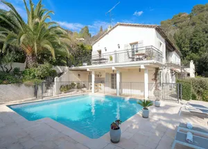 Image of Spacious artistic Provençal villa with stunning views of St Paul de Vence