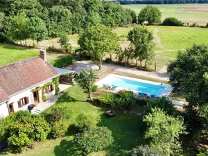 Image of Retraite Champêtre avec Jardin, Piscine et Proximité Château à Châteaudun - FR-1-581-134