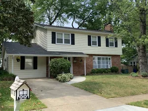 Image of Clean, Spacious Family House