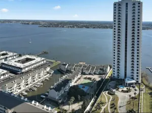 Image of Lovely 2 Bedroom condo with marina view and pool
