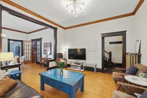 Image of Historic St. Paul Stay w\/ Parking • Group and Family Friendly!