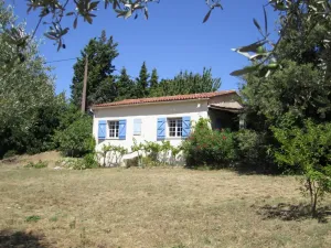Image of Les Volets Bleus - LA Garde Freinet