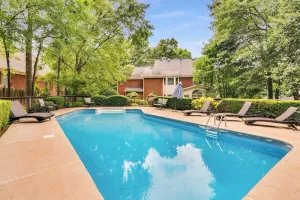 Image of Serene Poolside Oasis 5 BR Office Luxe Amenities