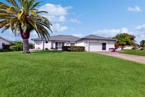 Image of Spacious Canal-View Home w\/ Private Pool - 5 Minutes to Sunrise Park