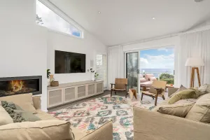 Image of Getawayz NSW -  'Drift' - Absolute Beachfront at Coledale w\/ Panoramic Views & Multiple Living Zones
