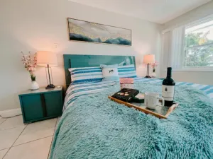 Image of Stunning Lake Front House near Disney & Universal