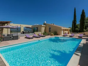 Image of Wonderful private villa with hot tub, A\/C, private pool, WIFI, TV, terrace, panoramic view, parking