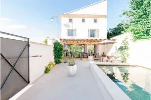 Image of Maison de Maître de 300 m2 Avec Piscine
