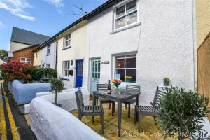 Image of Traditional 2 Bedroom Fisherman's Cottage, Centre of Aberdovey, Pets Welcome .