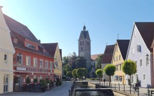 Image of House in Memmingen Altstadt in the Allgäu, terrace, garden, train station, airport