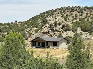 Image of Scenic cabin on the Snowy Range Highway
