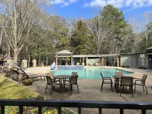 Image of Poolside Villa Near Callaway