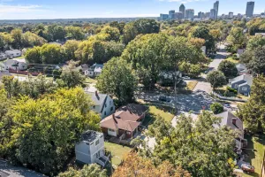 Image of Raleigh Tiny Shed~DTR~Pet Friendly~Fenced Yard