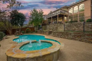 Image of Illuminous Home, Private Pool, 4 min Walk to Lake
