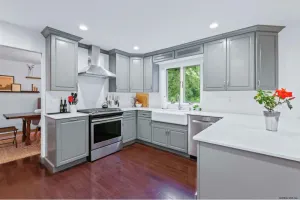 Image of Saratoga Links track rental 4 bed 2.5 bath. Sleeps 8!!