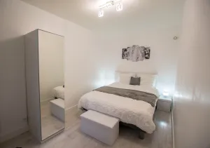 Image of Cocoon Stanislas in a very central calm