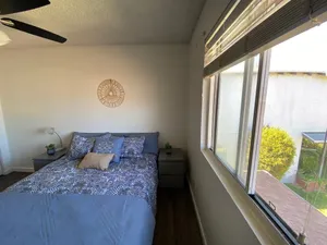 Image of Cheerful Home Carson near LA attractions SoFi, LAX, Long Beach Port