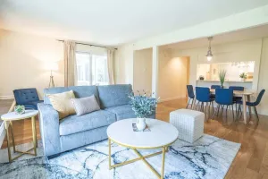 Image of Spacious 2B2B Condo near downtown & Microsoft