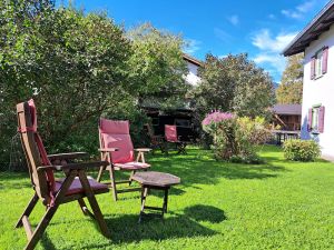 Image of Nice holiday in \"sun yellow\"! Good relaxation in picturesque surroundings