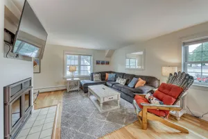 Image of Clean & Bright Condo near Slopes & Lakes with Amazing Walkable Locale