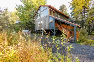 Image of Remodeled home with private hot tub, gas grill, & stunning views - walk to lifts