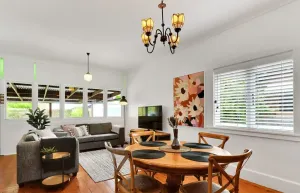 Image of Oasis on Warrendine, Sleek & Stylish, Free Wi-Fi
