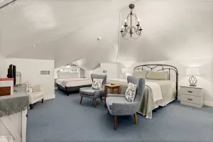 Image of Spacious King Suite in a Charming Early 1900s Country House | Modern Comforts with Jacuzzi Tub