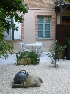 Image of Quiet, restful gîte in town. Everything is less than 500m away on foot!