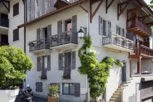 Image of Talloires Maison du village, 5mn walk to lake, sleeps 8-13