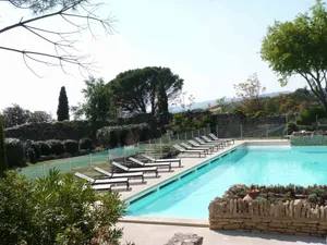 Image of CHARMING BASTIDON TERRACE GARDEN POOL GORDES LUBERON