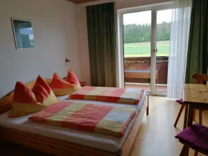 Image of Doppelzimmer,d\/wc, Balkon - Bauernhof-pension Puschnikhof