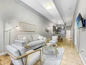 Image of Beautiful 2br2ba In Bldg Connected To Skywalk