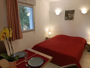 Image of Studio in Residence with Swimming Pool B20