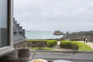 Image of Le Plongeoir by Cocoonr