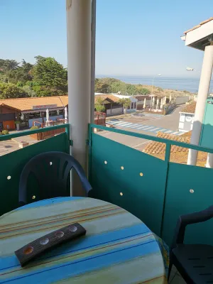 Image of Beautiful T3 apartment by the ocean