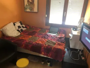 Image of Room 15 mn South PARIS