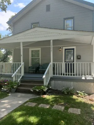 Image of Fit For a Crew With a Hot Tub Too--5 bedrooms