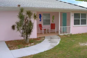 Image of Walk to Nokomis Beach. Quality, Cleanliness, Affordable. SmartTV, Full Kitchen