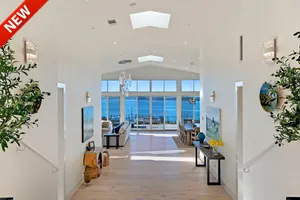 Image of Bay Bliss- Great Ocean Views , modern house