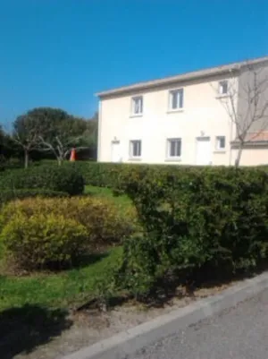 Image of 7-person house with direct beach access (100 m walk)