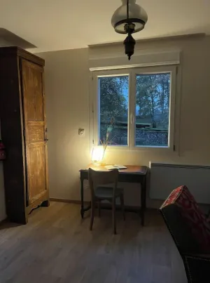 Image of Cosy little house at the foot of the forest
