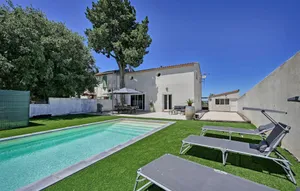 Image of Stunning Home In Nimes