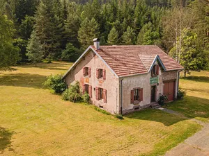 Image of Cozy Forest House: Spacious Kitchen, Scenic Veranda, Near Lakes and Hiking Trails